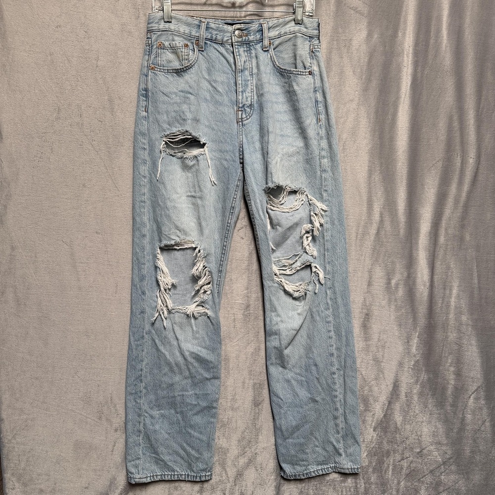 Aeropostale Jeans Womens 6 Light Wash 90s Baggy Distressed Ripped‎ Denim
